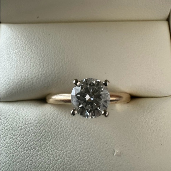 Wedding Ring Set - Picture 3 of 6